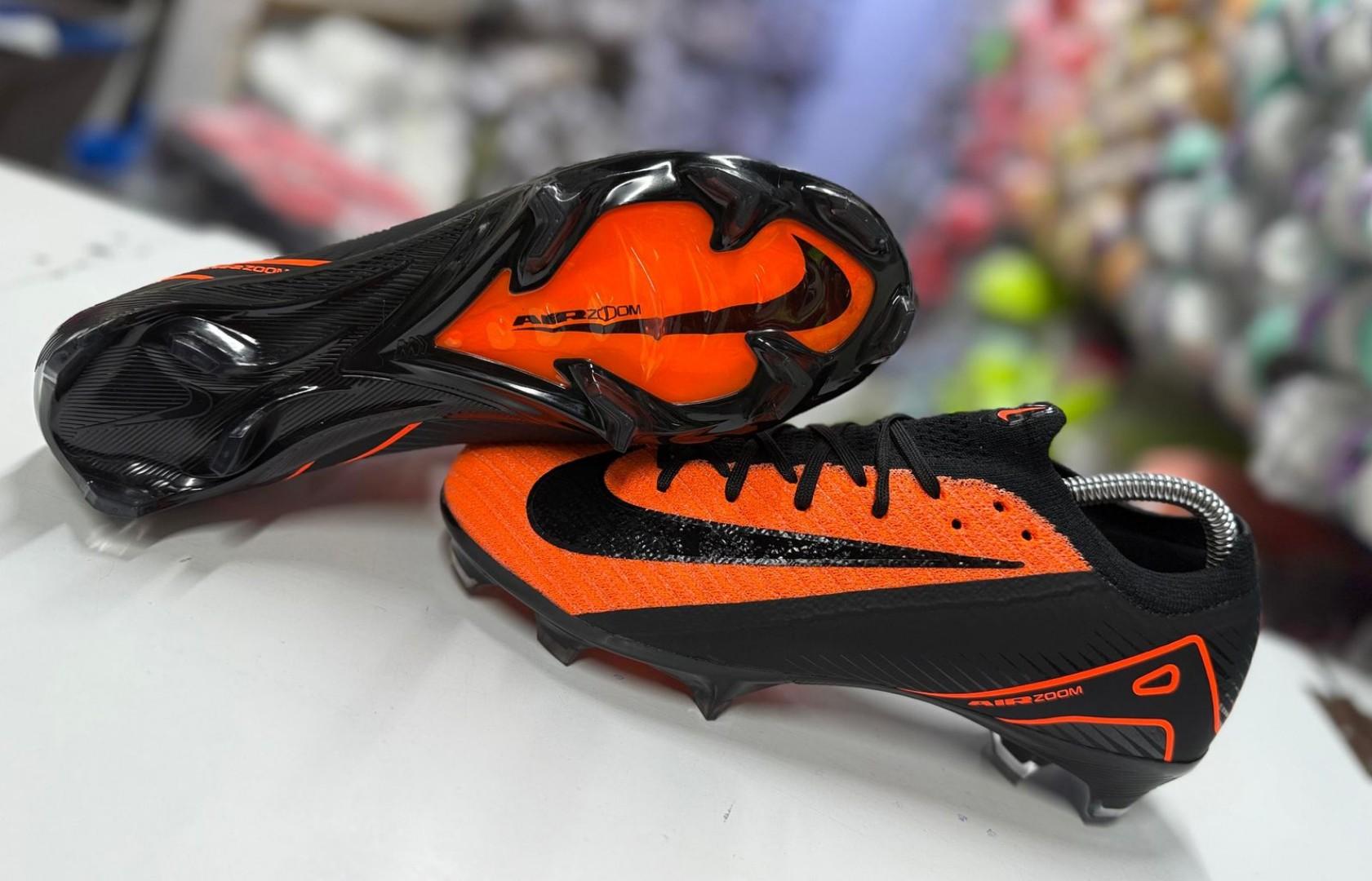 Original Air Zoom Mercurial Vapor 15 Elite FG Firm Ground Soccer Cleats - Orange and Black. Pack Football Boots. Football Boots, Shadow Pack Soccer boots, ground soccer clears, purple yellow white.