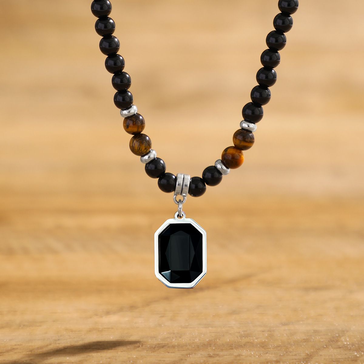 Black Beads with Square Pendant Necklace for Men Trendy Accessories on the Neck Collar 2024 Fashion Jewelry Male Gift Decoration