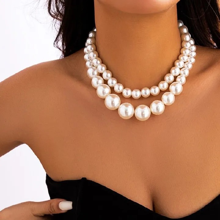 2PCS Pearl Necklace Lady Retro Exaggerated Collarbone Imitation Pearl Bead Temperament Double-layer Women Necklace Jewelry Set                                                                         .