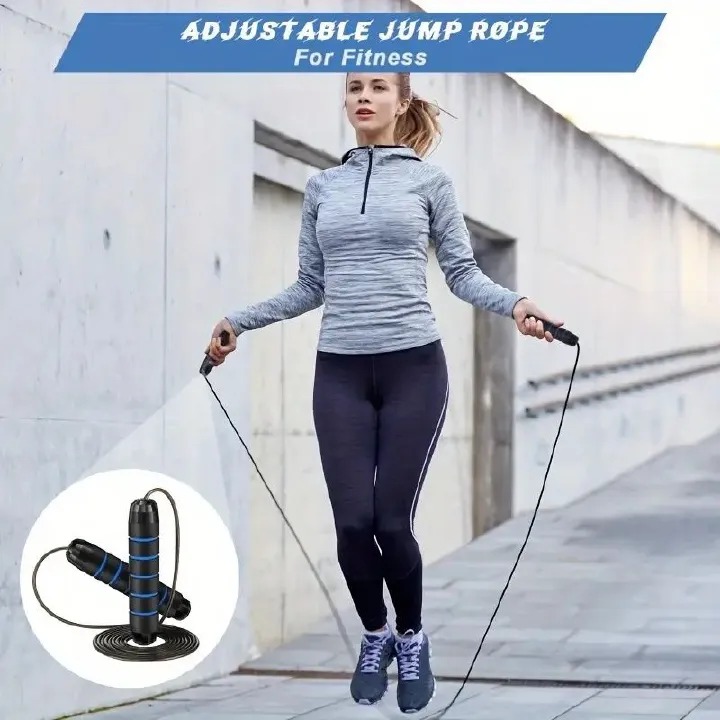 Adjustable Jump Rope with Smooth Bearing Steel Wire - 1pc Professional Skipping Rope with Memory Foam Handle for Effective Cardio and Fitness Training                                                 .