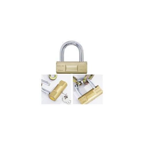 Stelar Lock Stelar Cylindrical Hardened Padlock.KEY FEATURES
Body: solid brass
rounded edges to avoid abrasions.
Keys:nickel plated brass keys
Shackle: case-hardened and tempered steel for
high resist