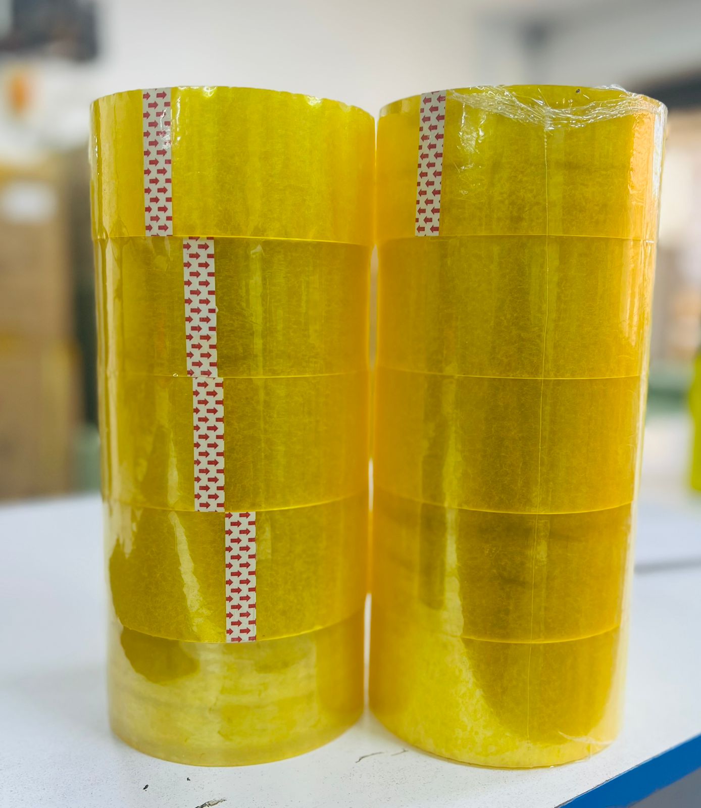 🎀TAIFA CELLOTAPE PACKAGING TAPE CLEAR 48mm X 100mts😶‍🌫️Sticking pieces of paper together: If you want to put together a collage or scrapbook, you can use this inexpensive tool for sticking pieces o