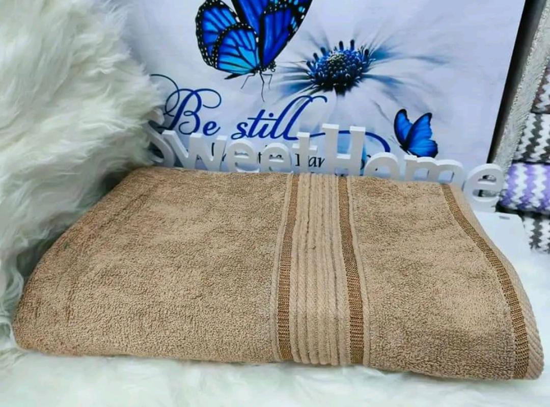 TOWELS 1PC HIGH QUALITY COTTON BATH TOWEL 90*165CM WITH PREMIUM DOUBLE STRIPPED COTTON QUALITY AND PRICE SHOULD AL Feel the soft touch with the supWAYS BE IN ONE SENTENCE ENJOY FROM BATHROOM WITH A,