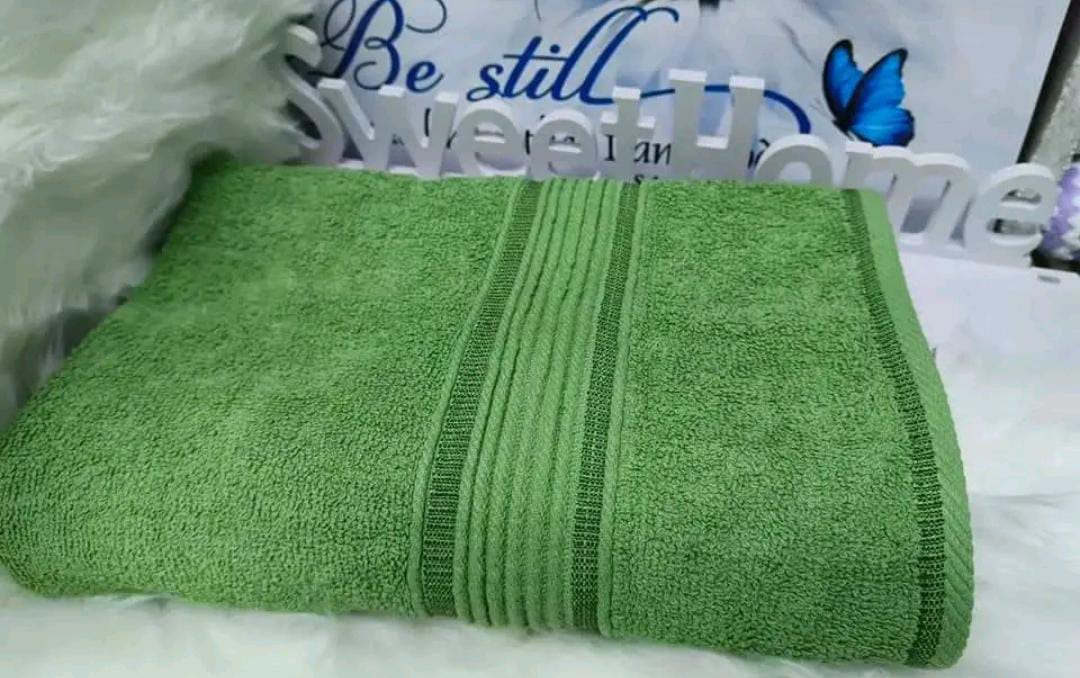 TOWELS 1PC HIGH QUALITY COTTON BATH TOWEL 90*165CM WITH PREMIUM DOUBLE STRIPPED COTTON QUALITY AND PRICE SHOULD AL Feel the soft touch with the supWAYS BE IN ONE SENTENCE ENJOY FROM BATHROOM WITH A,