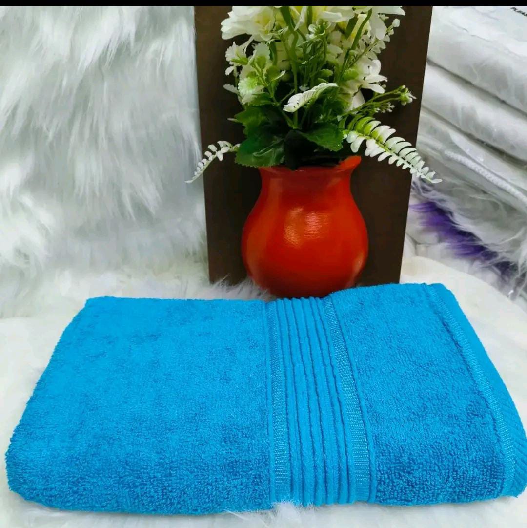TOWELS 1PC HIGH QUALITY COTTON BATH TOWEL 90*165CM WITH PREMIUM DOUBLE STRIPPED COTTON QUALITY AND PRICE SHOULD AL Feel the soft touch with the supWAYS BE IN ONE SENTENCE ENJOY FROM BATHROOM WITH A,