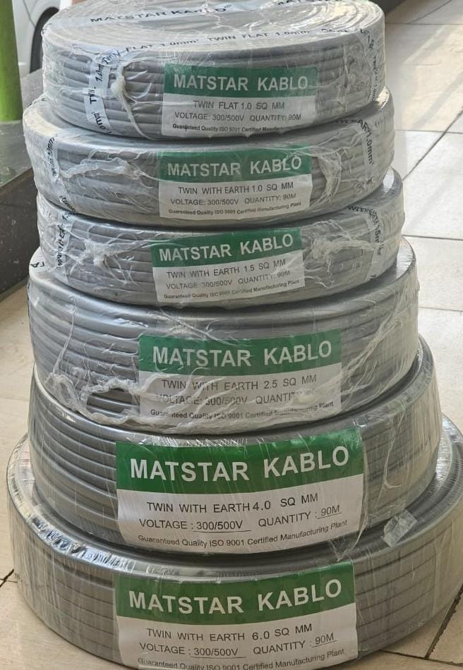 Mat Star Heavy Duty 1.5 Twin Cable + Earth Flat Power Electrical Wiring Cable  it serves you efficiently. It is grey in colour. You can connect it to various places since it comes in color grey. It ha