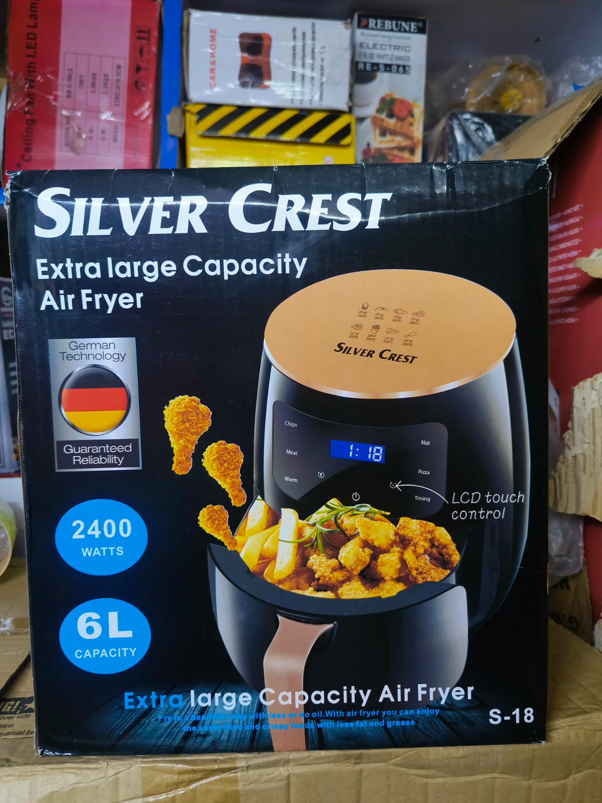 6 litres Silver crest Air Fryer  high quality  Airfryer Healthier Oil Free Fryer-Chip & Fries Maker is a guilt-free food fryer which makes everything 80 percent less fatty. It has a Large Capacity of