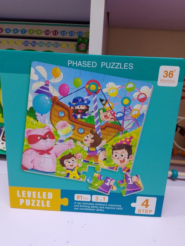 Keep little hands busy and minds sharp with our 3 IN 1 Portable MAGNETIC JIGSAW Puzzle Sets! Designed for kids aged 3+, this set includes 3 engaging PHASED Puzzles—perfect for building skills