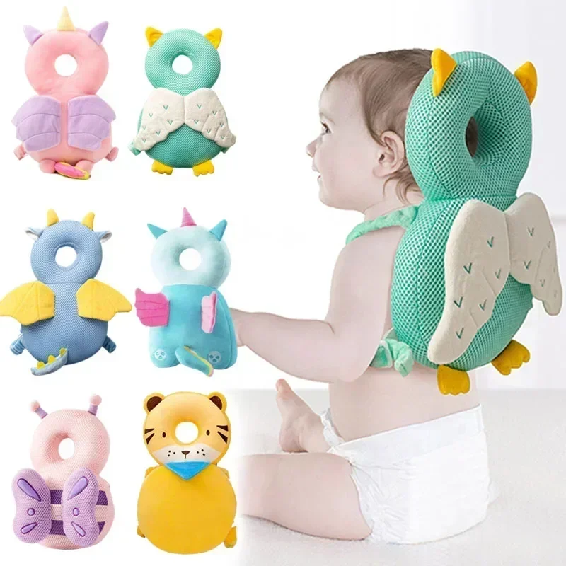 This adorable baby head protector doubles as a plush toy, designed to cushion gentle falls while sparking your baby’s curiosity. Its soft 3D breathable mesh ke