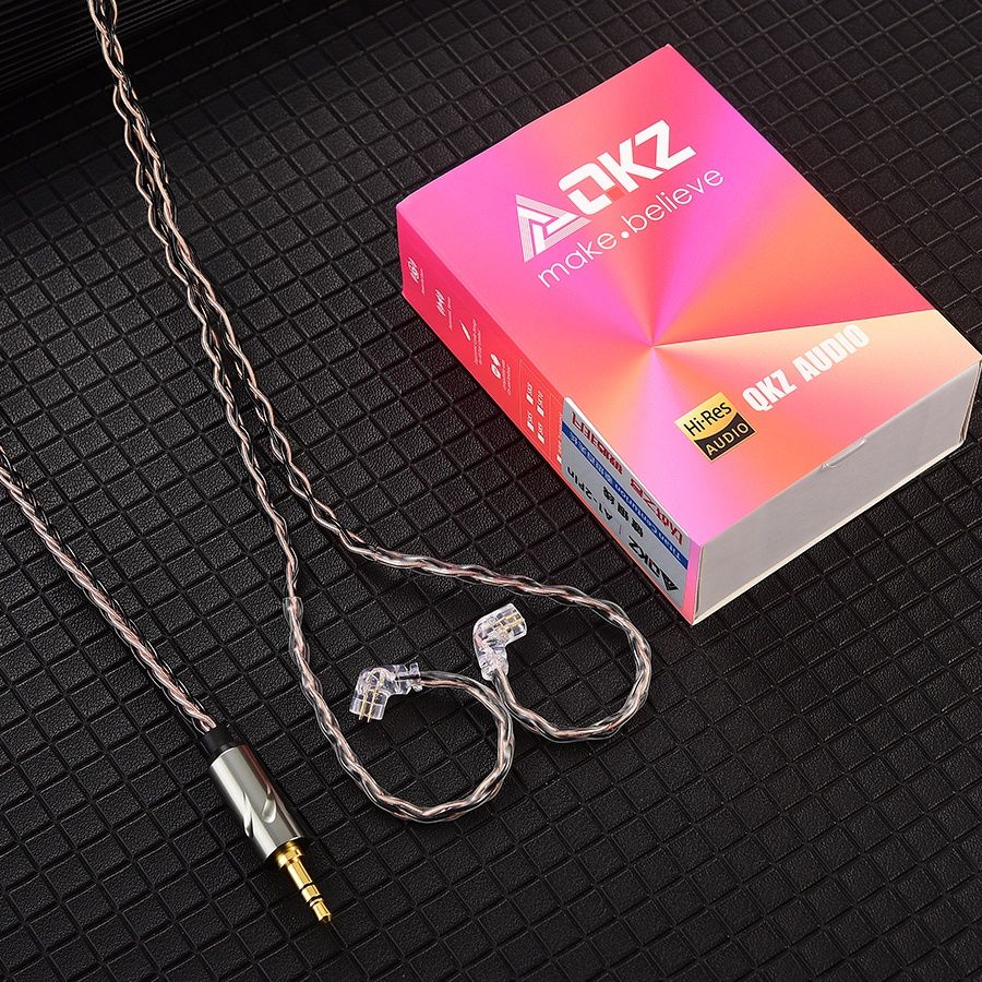 QKZ T1 3.5mm Plug Headphone Cable Upgraded Version Strong Durable Wired Earphones replacement Cable 8-Strand Silver Plated Upgrade Cord 0.75MM 2Pin HiFi Earphone Cable For QKZ ZXT ZXN ZX2 ZAX2 KZ