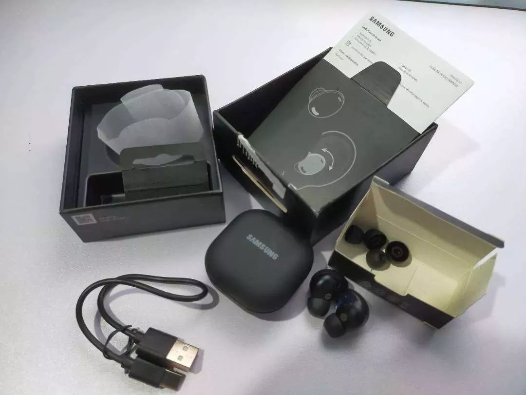 Aloking New Wireless Earbuds Im-ear Design Noise Reduction Bass Music Earpods Bluetooth Earphones Wireless Headphone R510 Earphones for Samsung Galaxy Buds 2 pro Bluetooth headphones Samsung buds