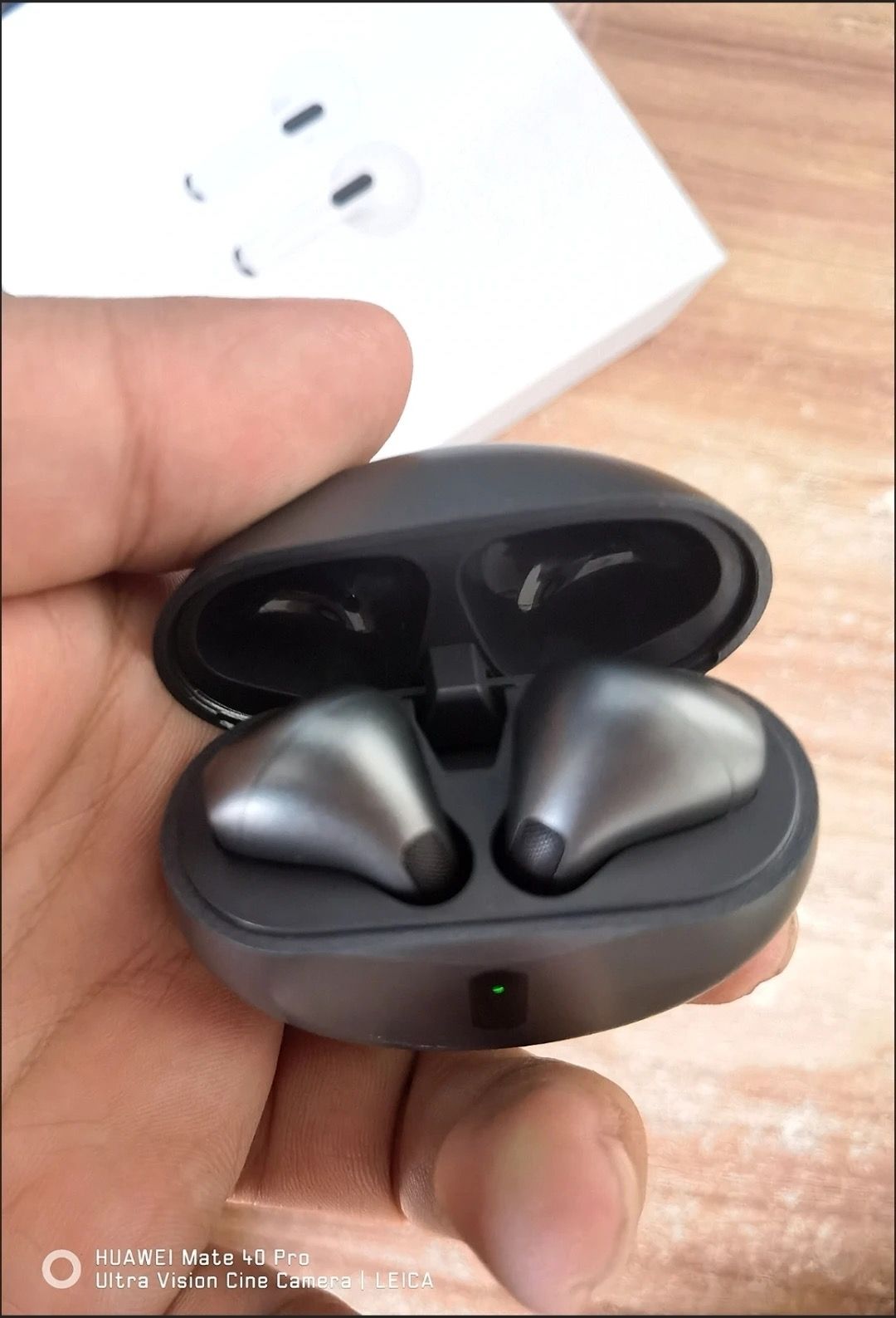 J6 Pro Wireless Bluetooth Headset Noise Reduction Men's and Women's High Quality Headset Suitable for Huawei iPhone Xiaomi Samsung Sony Semi-In-Ear Original Wireless Earphone Bluetooth Headset Earbuds