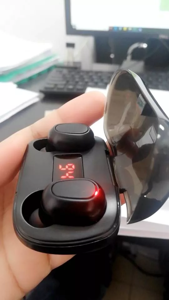 L21 PRO Mini Bluetooth Headphone With Charging Case Wireless Earphones In-ear Music Stereo Sound Bluetooth Earphone With Mic Battery Digital Display Wireless Earpods Wireless Earbuds Wireless Earphone