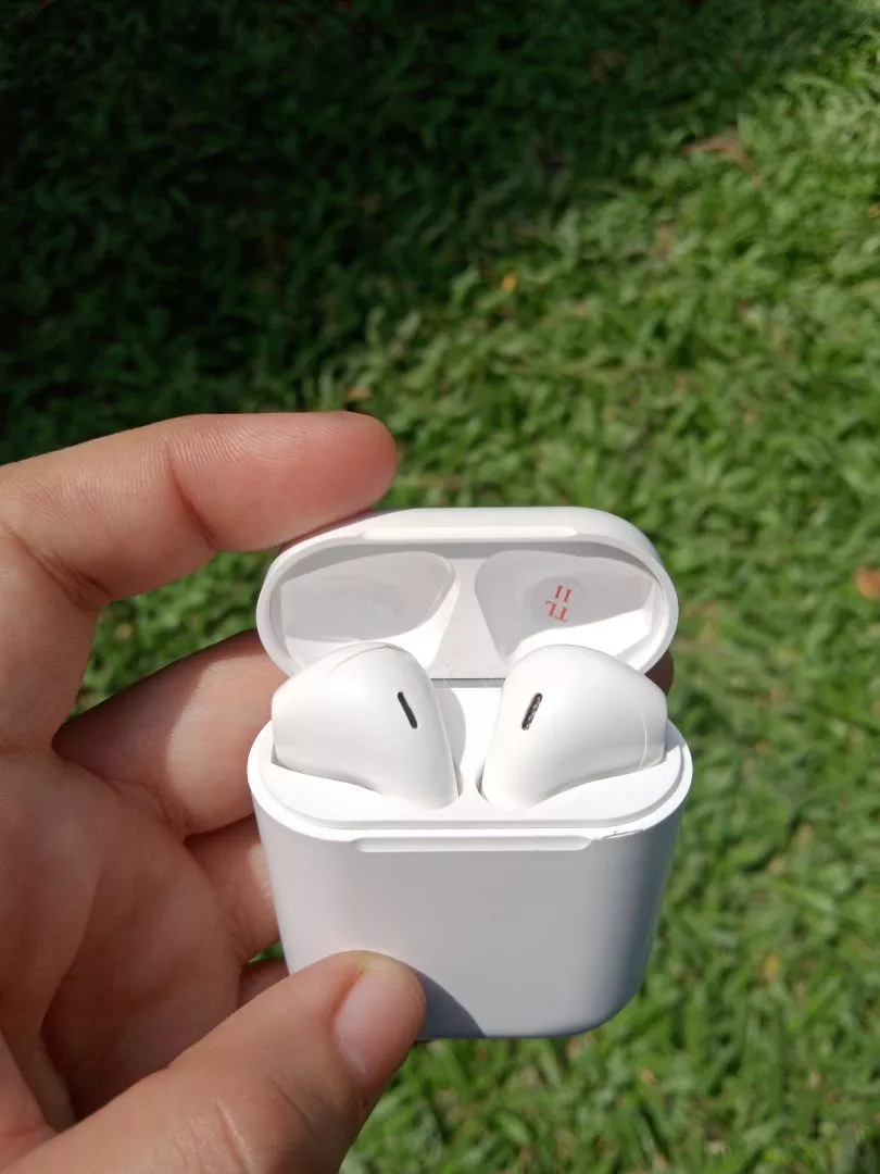 Aloking i12 Airpods TWS Pods Wireless Bluetooth Earbuds True Bluetooth Wireless Earphones HiFi Stereo Headphones For IOS Android Sports Running Headset Gaming Bluetooth Earbuds Waterpoof i12 inpods