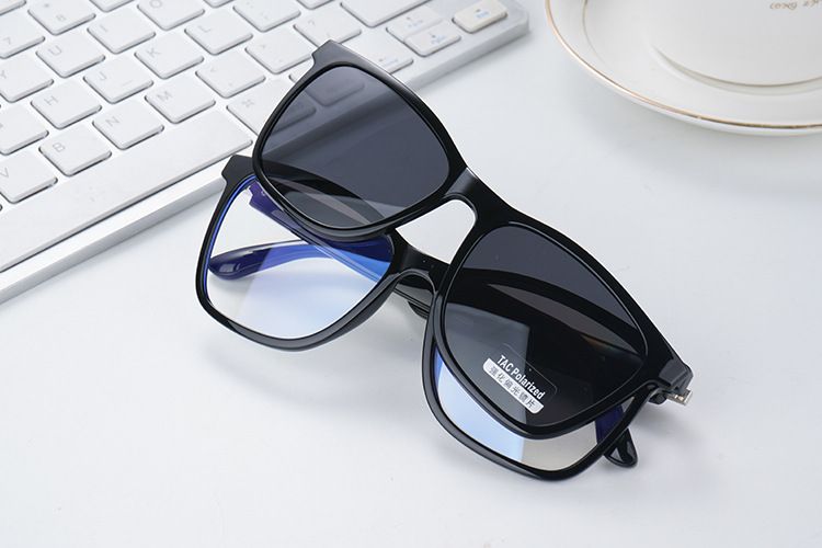 UV400 sunglasses Anti-UV Polarized lens Smart Bluetooth Glasses Women Sunglasses Men Sunglasses waterproof smart glasses for men smart sunglasses for women Sports cycling Bluetooth Glasses For Men
