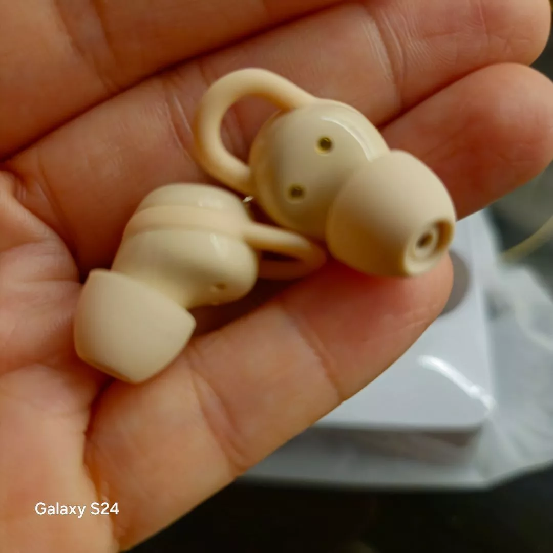 Wireless Sleeping Earbuds Bluetooth Earphones Invisible Noise Reduction TWS Headphones Comfortable Headset With Mic Mini Sleep Earphone Wireless Earbuds Gaming Bluetooth Earpods X68 Mini Earbuds Gift