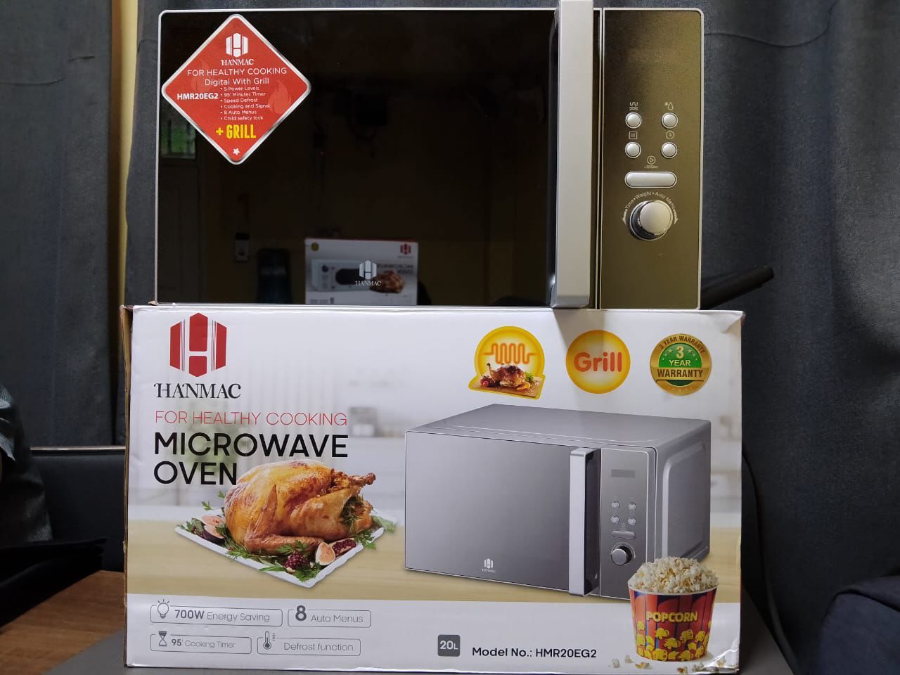 HANMAC DIGITAL MICROWAVE WITH GRILL - 20L (8 Auto Menus)