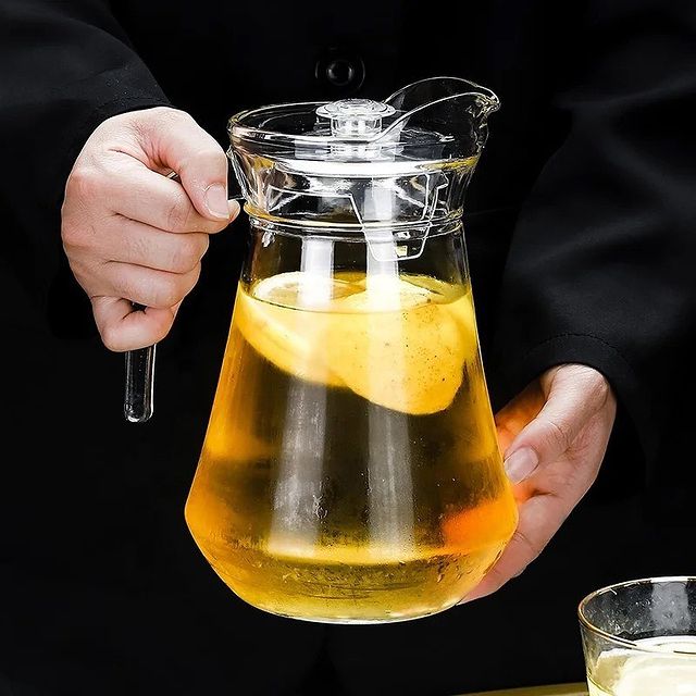 Luminarc 1L Water Jug With Lid -  Wine ,Juice, Water Serving Glass Jug