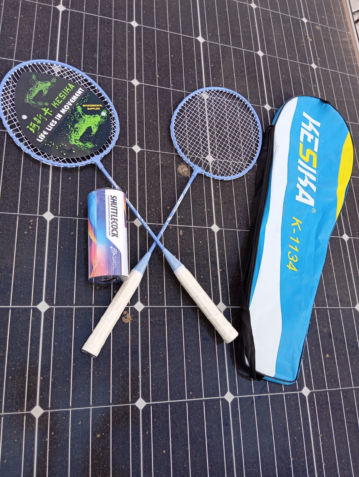 Badminton Set 2 Rackets 2 Shuttlecocks+ Free Carrier Bag