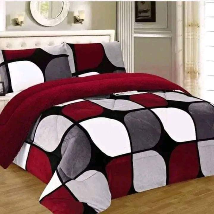 Duvet 1 Pc High Quality Woolen Velvet Blanket. Elevate your skeep with our premium 1 Pc woolen duvet . A blend of luxury and comfort that transform your bed and room.