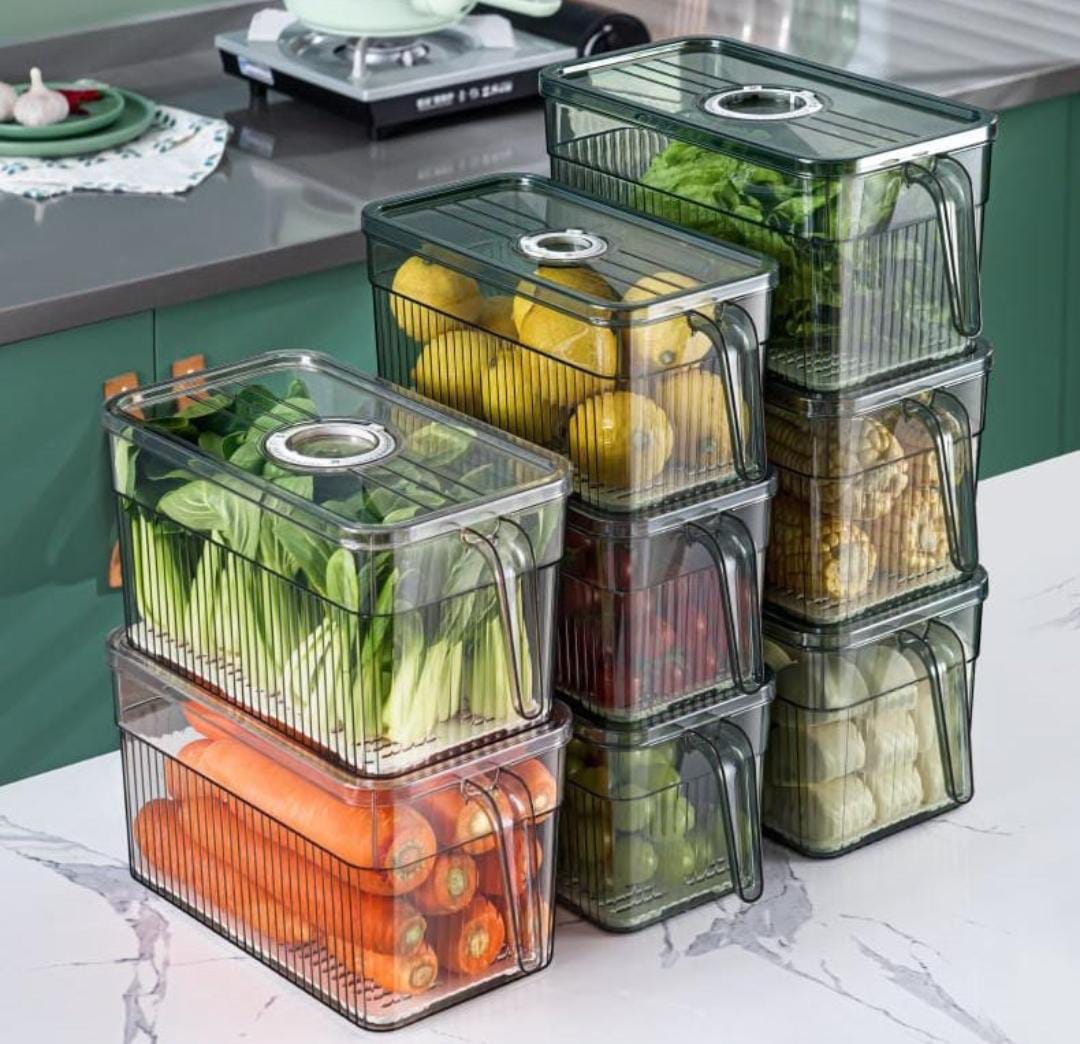 Acrylic Fridge Storage Container.Made of high quality plastic, Food safe BPA free material, no odor, translucent, reusable, stackable. Easy access to your stored stuff, help to make your life easy