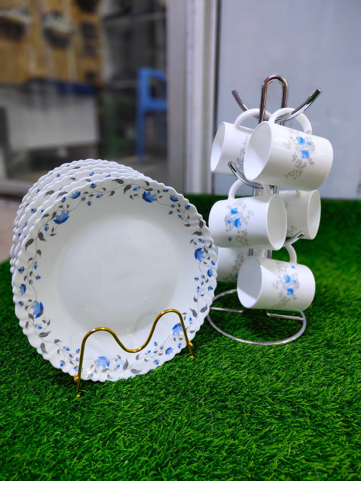 12pcs Combo dinner set
6pcs cups
6pcs plates