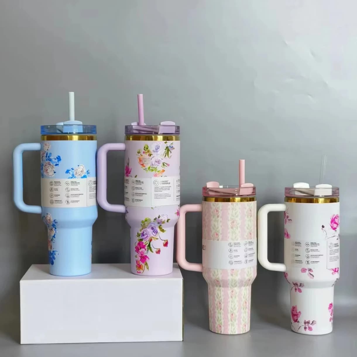 OFFER OFFER!! Stanley Floral Quencher Tumbler – 1.18L Large Capacity Insulated Water Cup with Handle & StrawStay stylish and hydrated with this beautiful Floral Stanley Quencher Tumbler (1.18L).