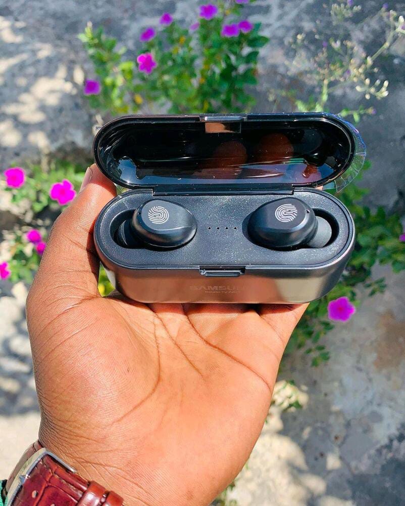 Samsung Air 12 Pro  earbuds/pods/wireless earphones