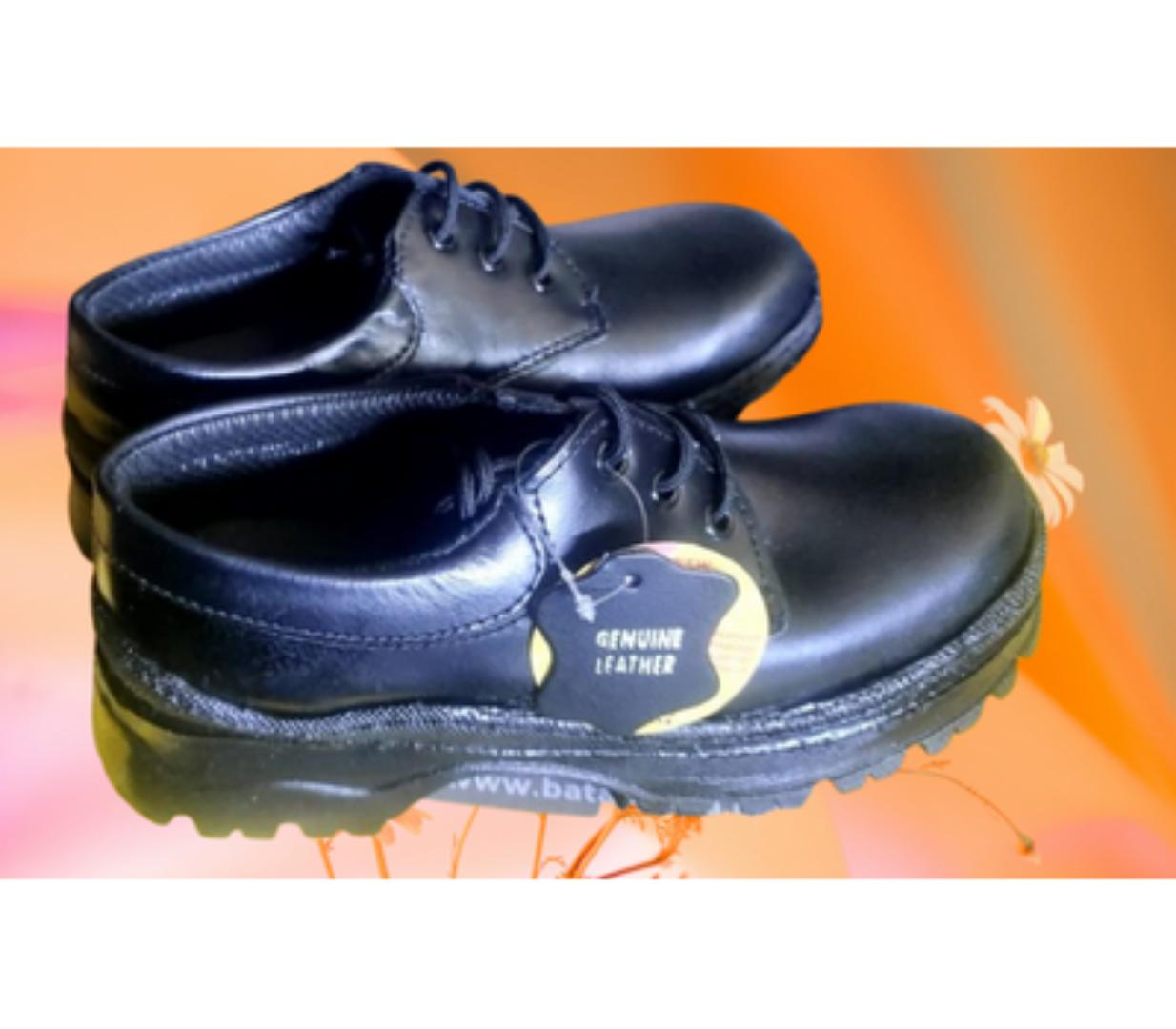 Bata Toughees Back to school (laces)