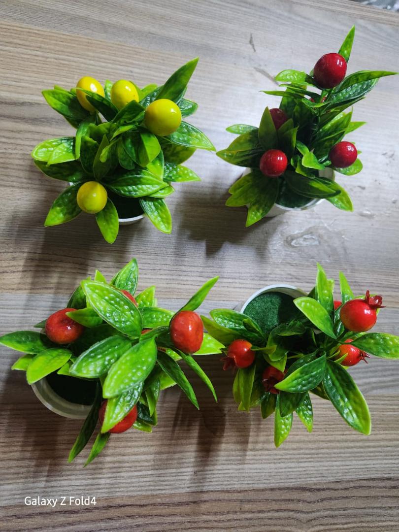 Tiny flower artificial for tabletop decor random
