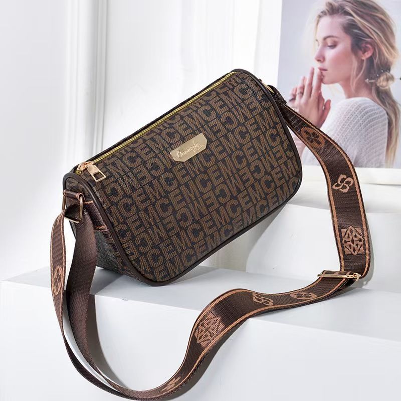 2025 fashion crossbody bag bag simple retro texture small bag female new autumn 100 shoulder mobile phone small square bag the first quality of the whole network the lowest price