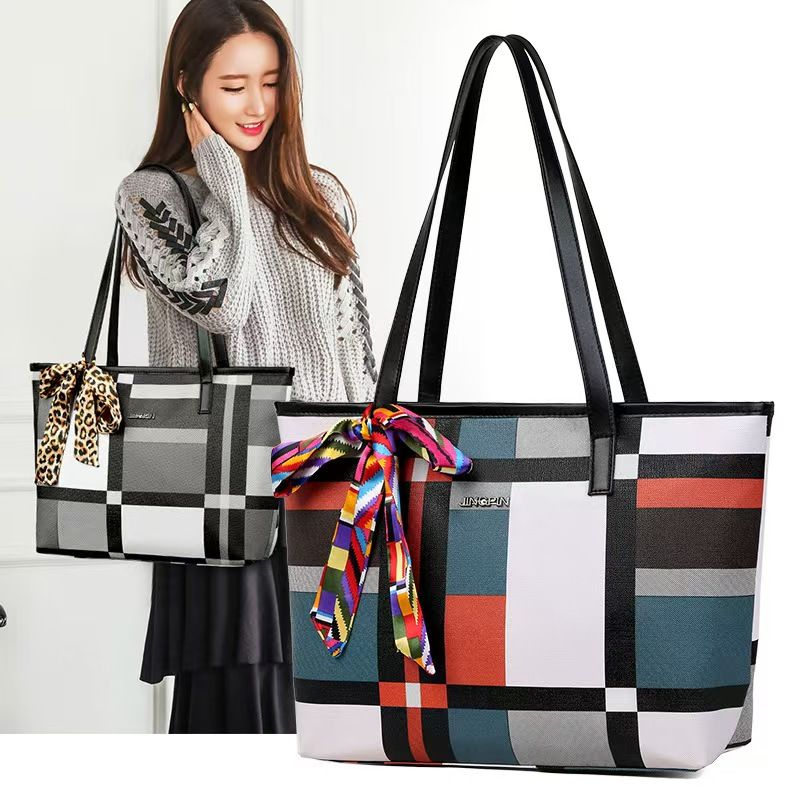 2025 New Women's Bag Color Contrast Tote Bag Simple Plaid Single Shoulder Bag Large Capacity Commuter Leisure Handbag Whole Network Quality First Service First Price Lowest
