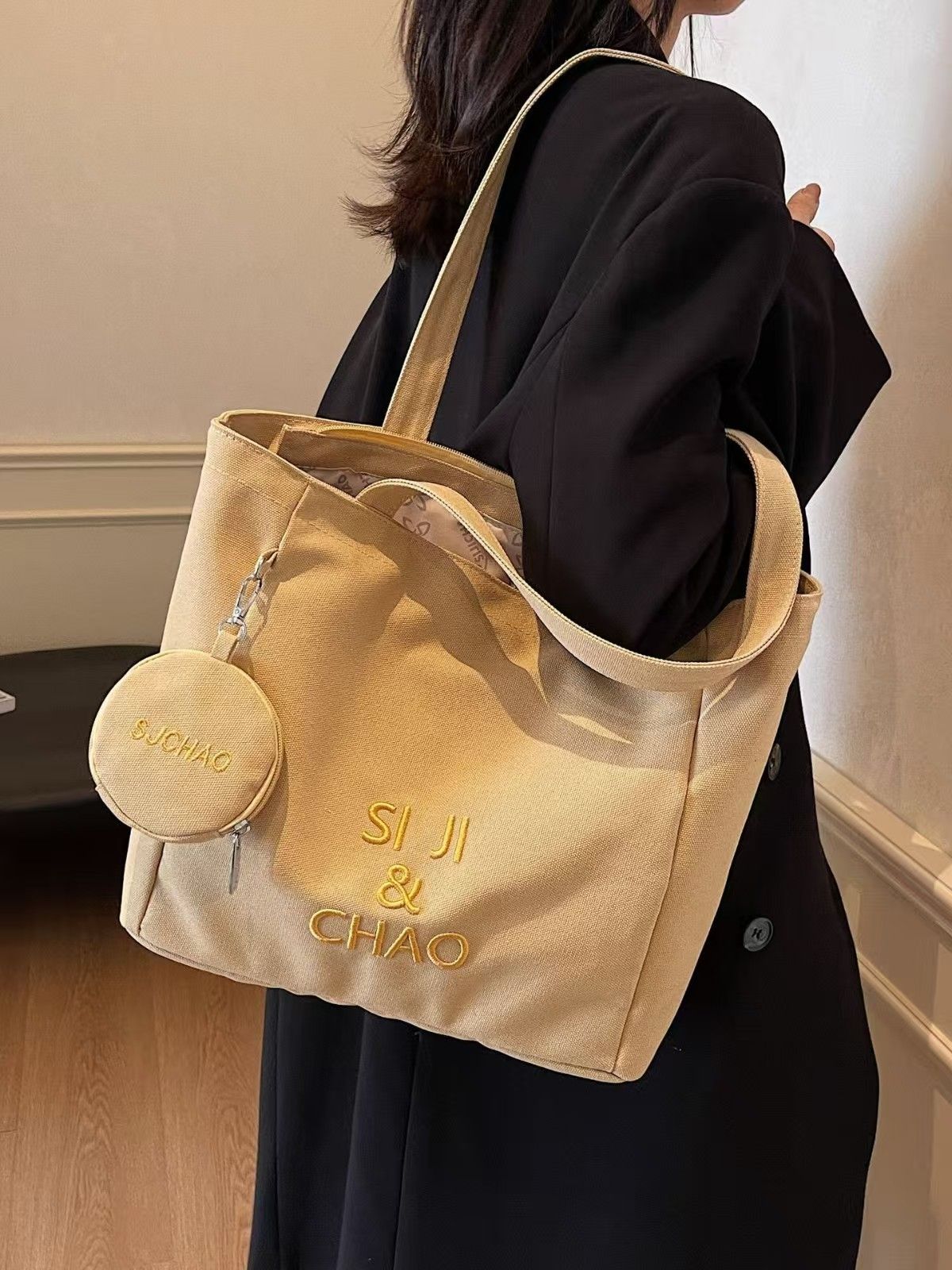 Canvas Bag Female Large Capacity 2025 New Autumn And Winter All-in-one Leisure Single Shoulder College Students Class Commuting Tote Bag Whole Network Quality First Service First Price Lowest