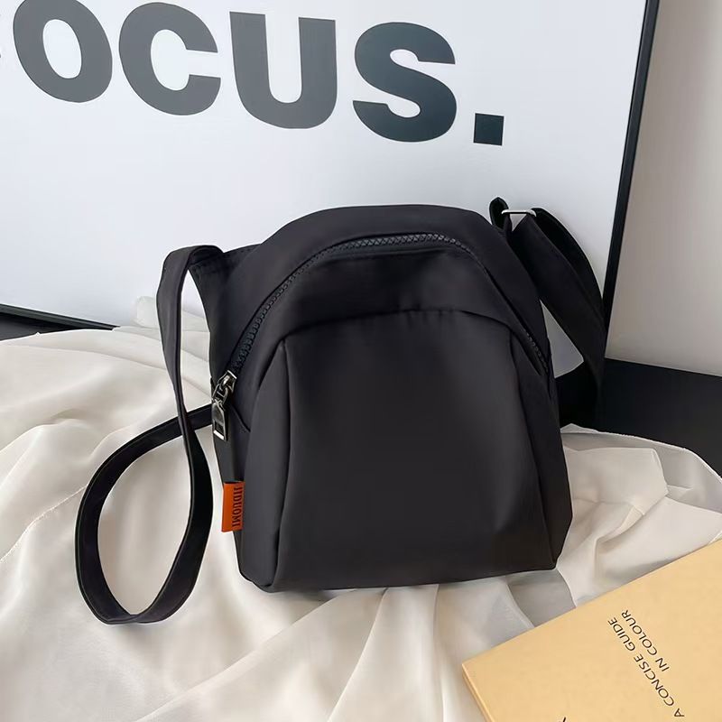 New Style Women's Bag - Japanese-Style Casual Crossbody Bag Fresh And Light Suitable For Students Simple And Elegant Single-Shoulder Bag Fashionable Small Bag Trendy Women's Bag