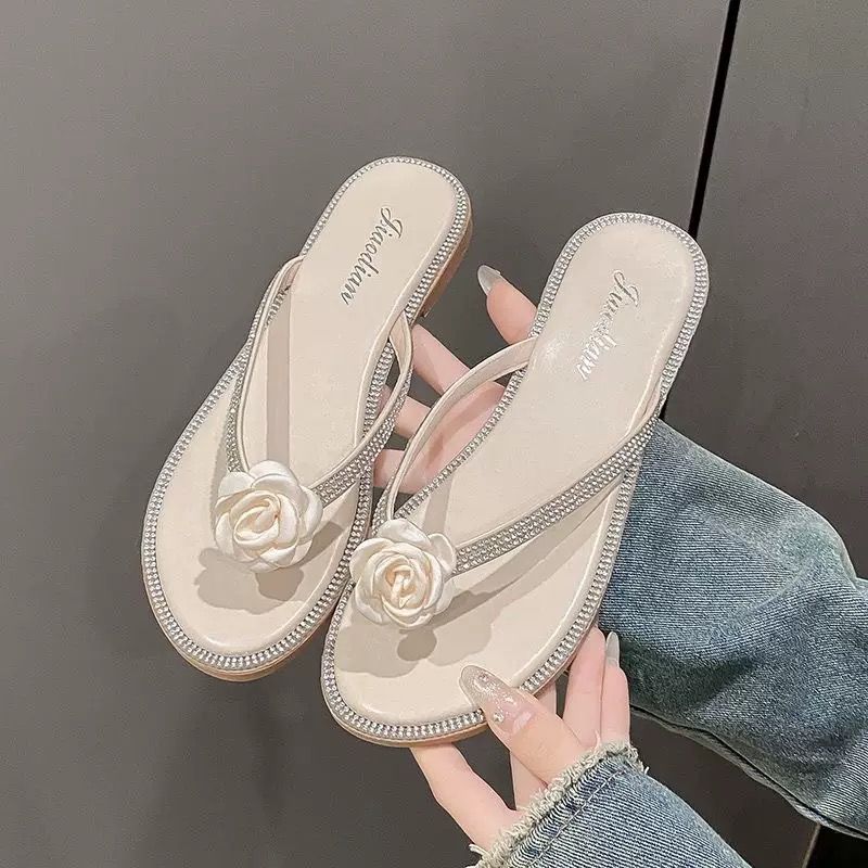 New Arrival  Fashion Women’s Sandals  Open Shoes Low Heels Flat Bottom  Slippers Ladies  Shining Flowers Daily Shoes Girls Sandals