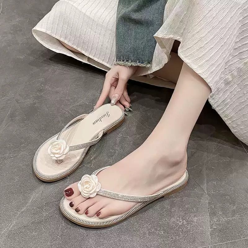 New Arrival  Fashion Women’s Sandals  Open Shoes Low Heels Flat Bottom  Slippers Ladies  Shining Flowers Daily Shoes Girls Sandals