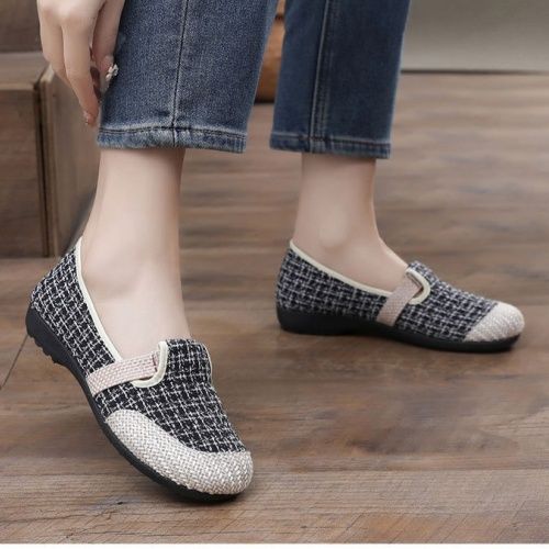 Cloth shoes single shoes casual soft soles middle-aged and elderly mothers'shoes one-foot fisherman beanie shoes women's shoes ladys shoes