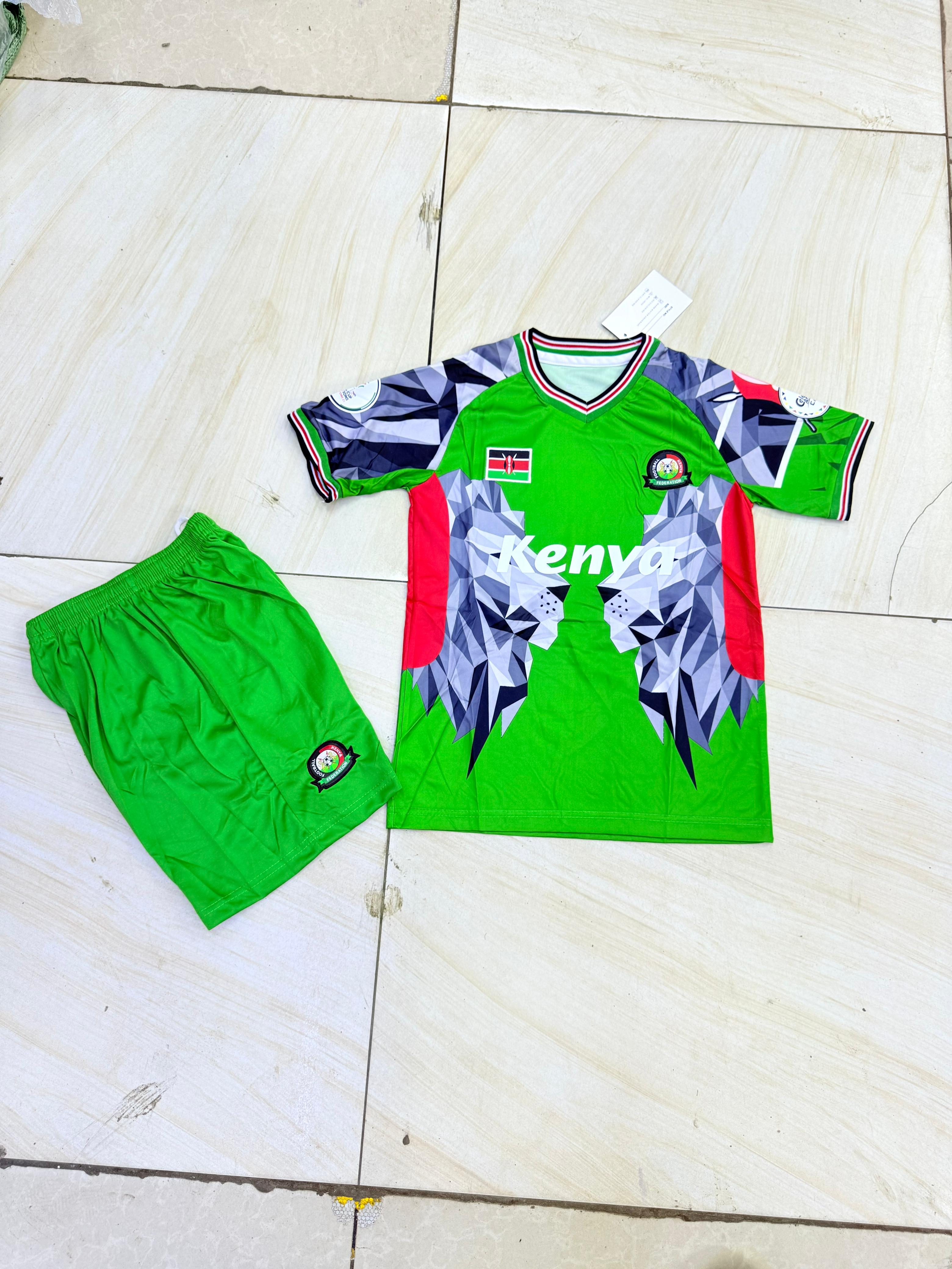 Clothes > Baby Boys > Tops > T-Shirts an shorts