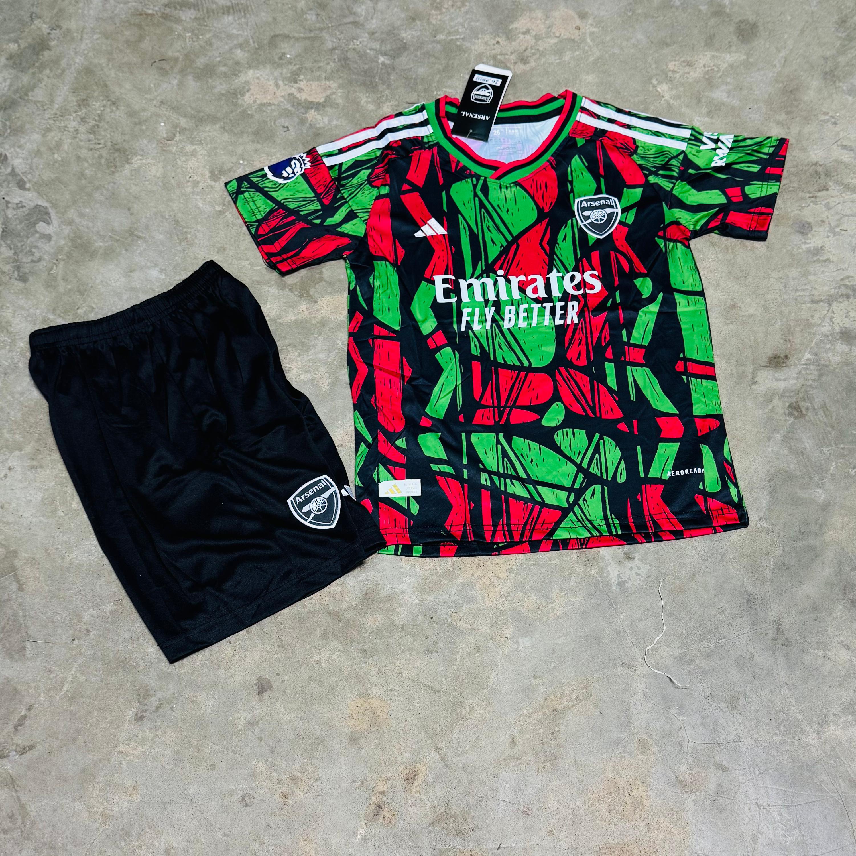 Clothes > Baby Boys > Tops > T-Shirts an shorts