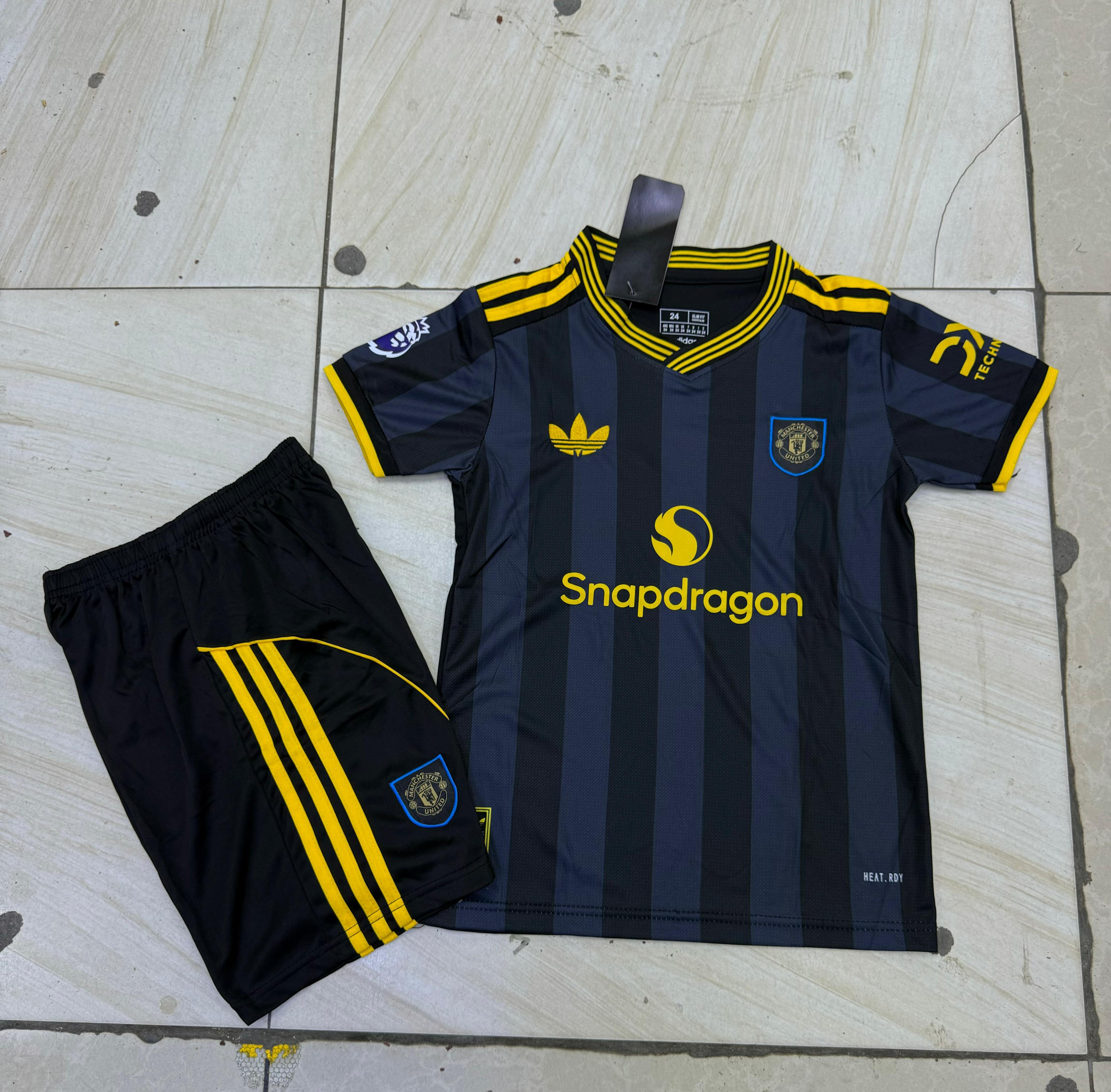 Clothes > Baby Boys > Tops > T-Shirts an shorts