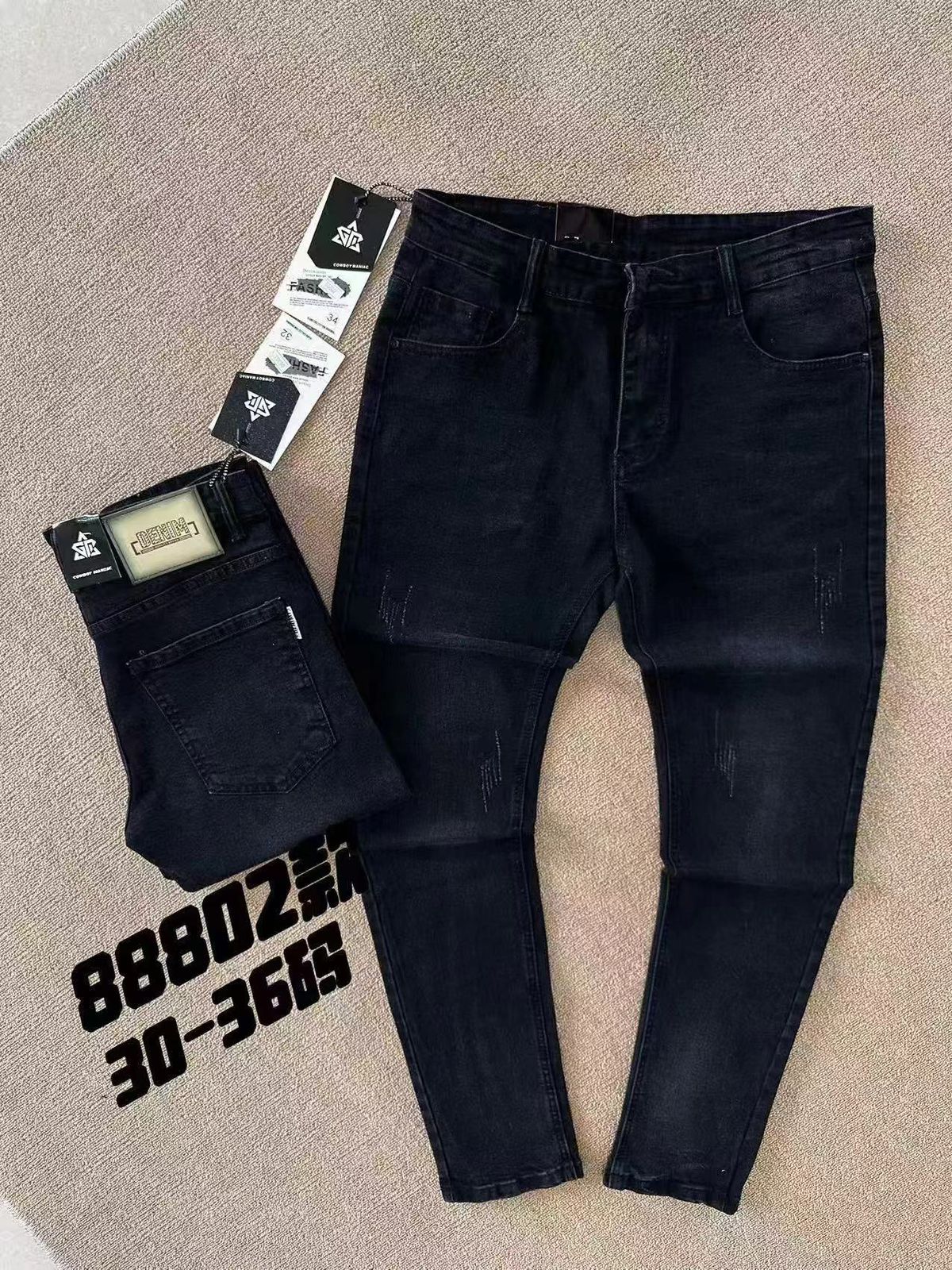 Clothes > Men's Clothing > Jeans new