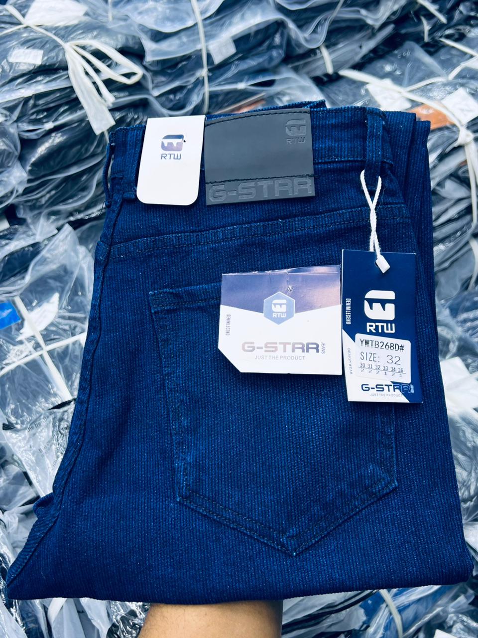 Clothes > Men's Clothing  > Jeans