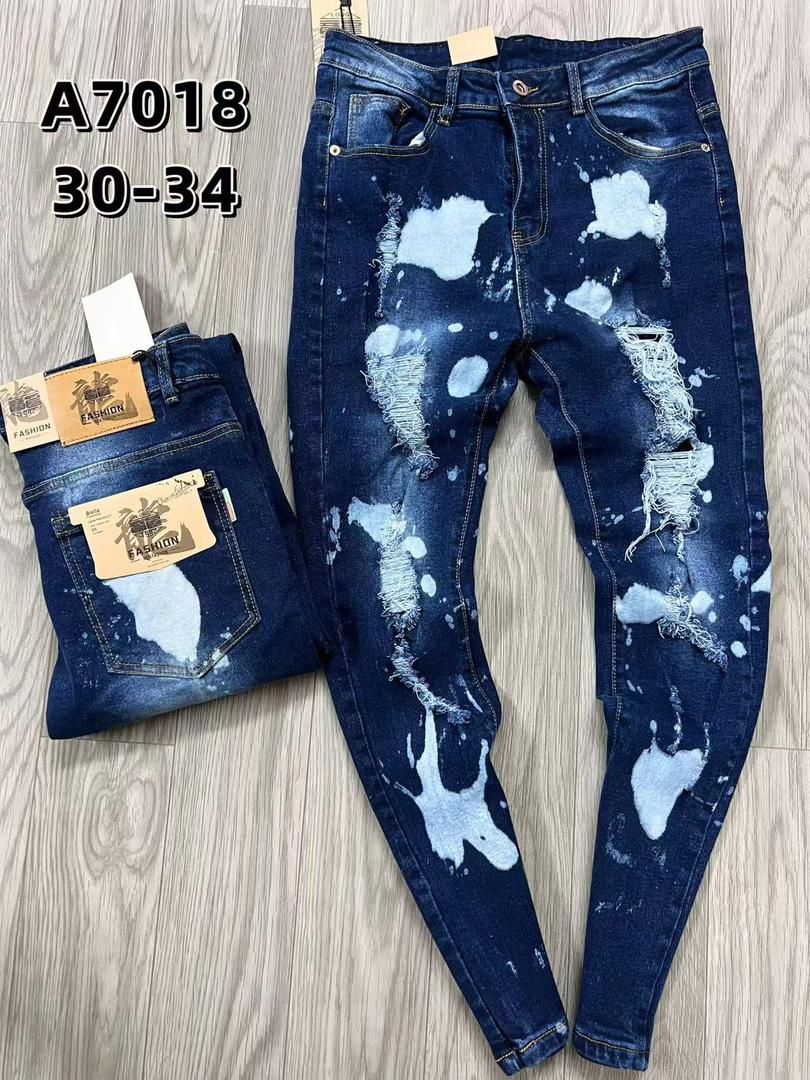 Clothes > Men's Clothing  new Jeans