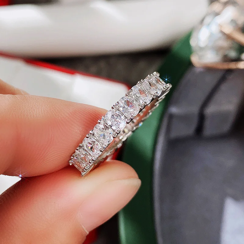 Full Oval Cubic Zirconia Wedding Rings for Women Versatile Design Minimalist Gift Classics Silver Color Statement Jewelry