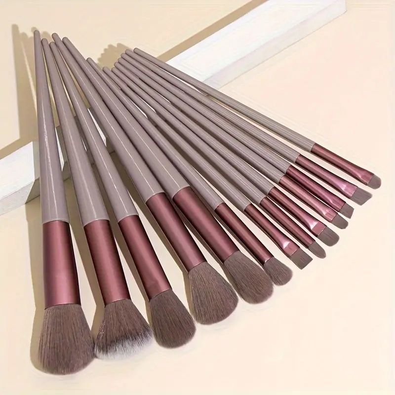 13Pcs Makeup Brushes Set Foundation Powder Eyeshadow Concealer Blending Makeup brush set Beauty Tool with Bag New Arrival