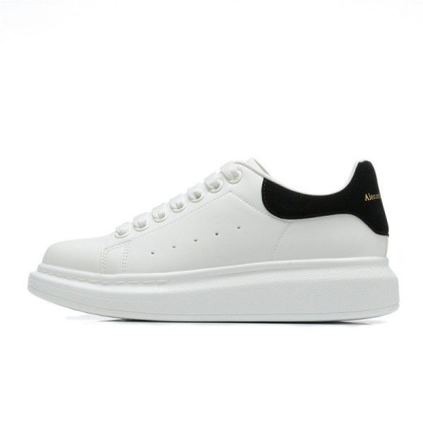 Skateboarding Men's Leather Non-Slip Wear Sports Casual Board Shoes Small White Shoes