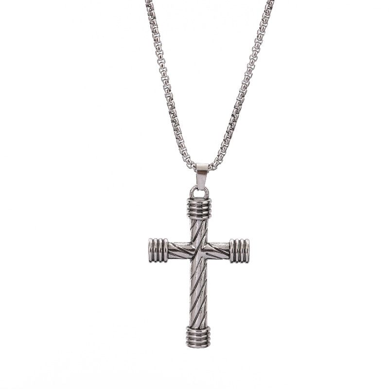 Stylish men's titanium steel retro cross pendant Handsome personality Hip hop accessory necklace collarbone chain jewelry