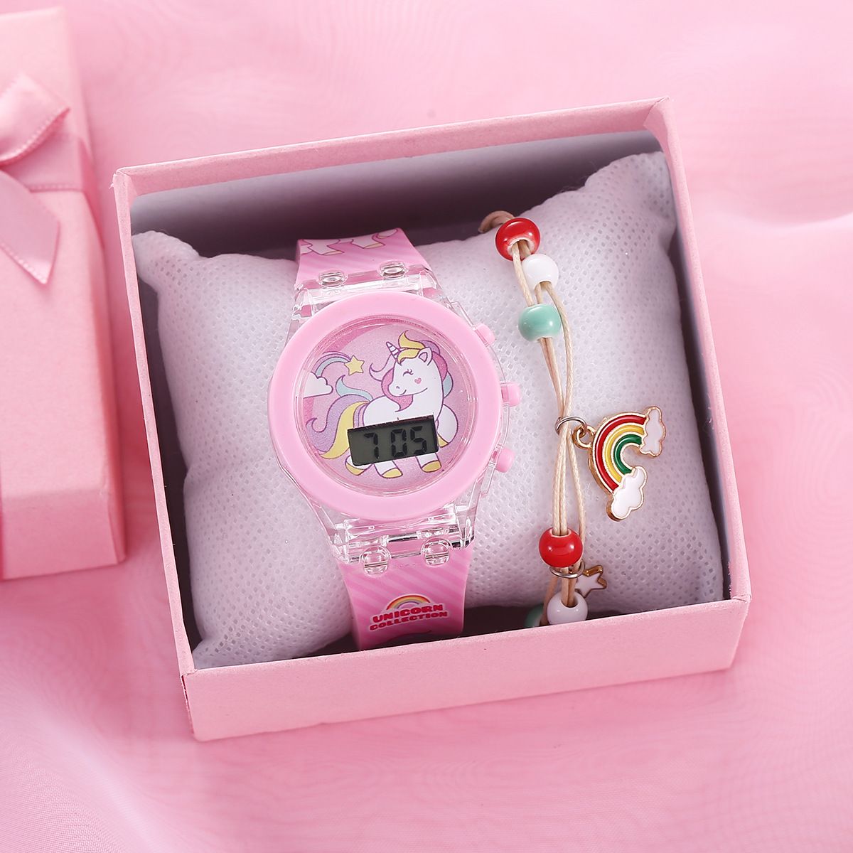 Explosive luminous girl watch unicorn glow-in-the-dark silicone electronic watch plus bracelet two-piece set plus gift box birthday gift girlfriends gift
