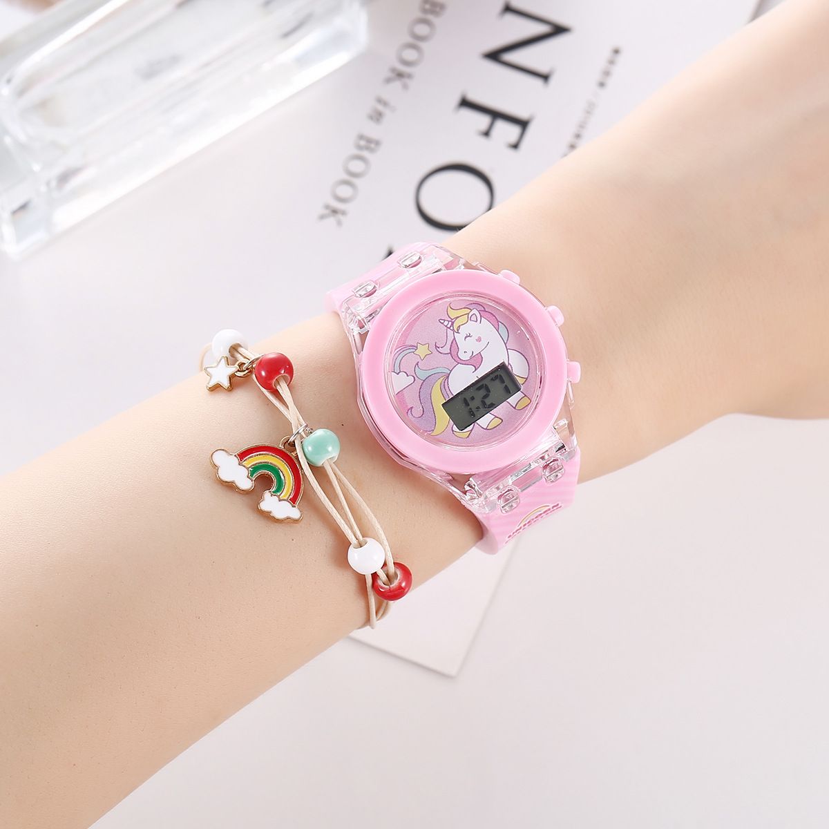 Explosive luminous girl watch unicorn glow-in-the-dark silicone electronic watch plus bracelet two-piece set plus gift box birthday gift girlfriends gift