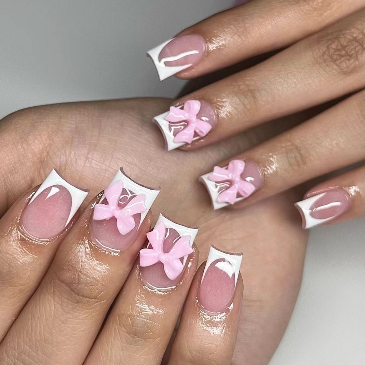 Short ladies bright face French pink bow cute sweet wear a simple girl Instagram 100 matching nail art 24 pieces